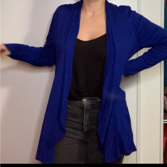 XL Blue Sweater - Picture 4 of 8